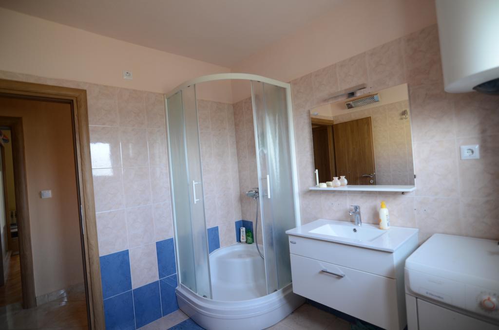Apartment Emi Sukošan Extérieur photo